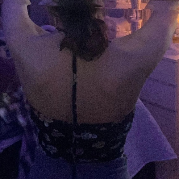 Forever 21 Floral Halter Top - Picture 3 of 4